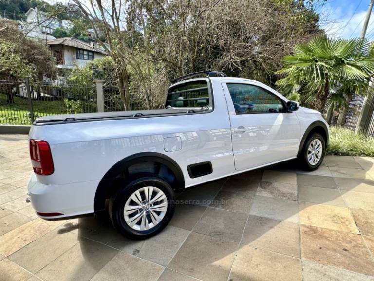 VOLKSWAGEN - SAVEIRO - 2021/2021 - Branca - R$ 71.500,00