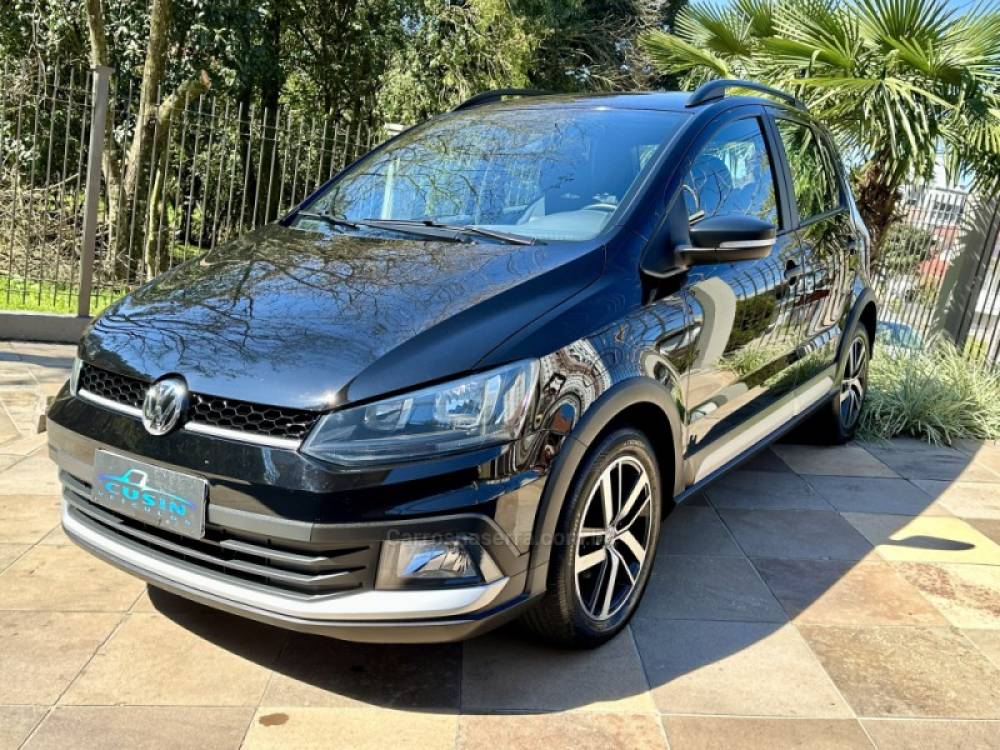 VOLKSWAGEN - FOX - 2019/2019 - Preta - R$ 63.500,00