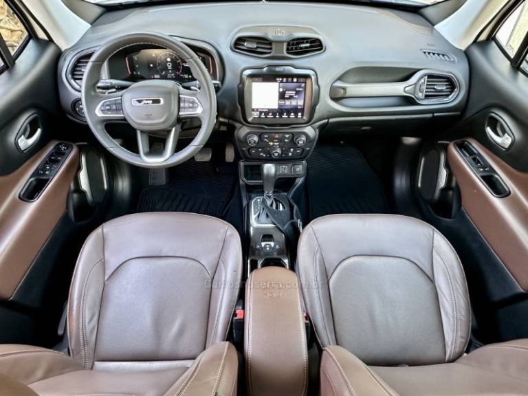 JEEP - RENEGADE - 2022/2022 - Branca - R$ 105.000,00