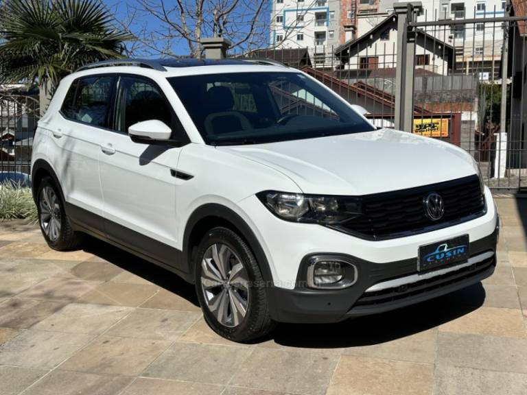 VOLKSWAGEN - T-CROSS - 2020/2020 - Branca - R$ 112.000,00