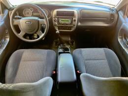 FORD - RANGER - 2011/2011 - Branca - R$ 93.000,00