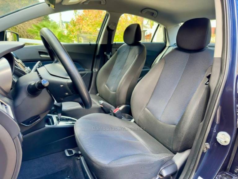 HYUNDAI - HB20S - 2014/2014 - Azul - R$ 53.900,00