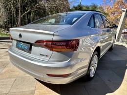 VOLKSWAGEN - JETTA - 2020/2020 - Prata - R$ 123.000,00