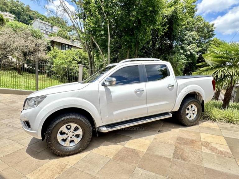 NISSAN - FRONTIER - 2017/2017 - Branca - R$ 135.000,00