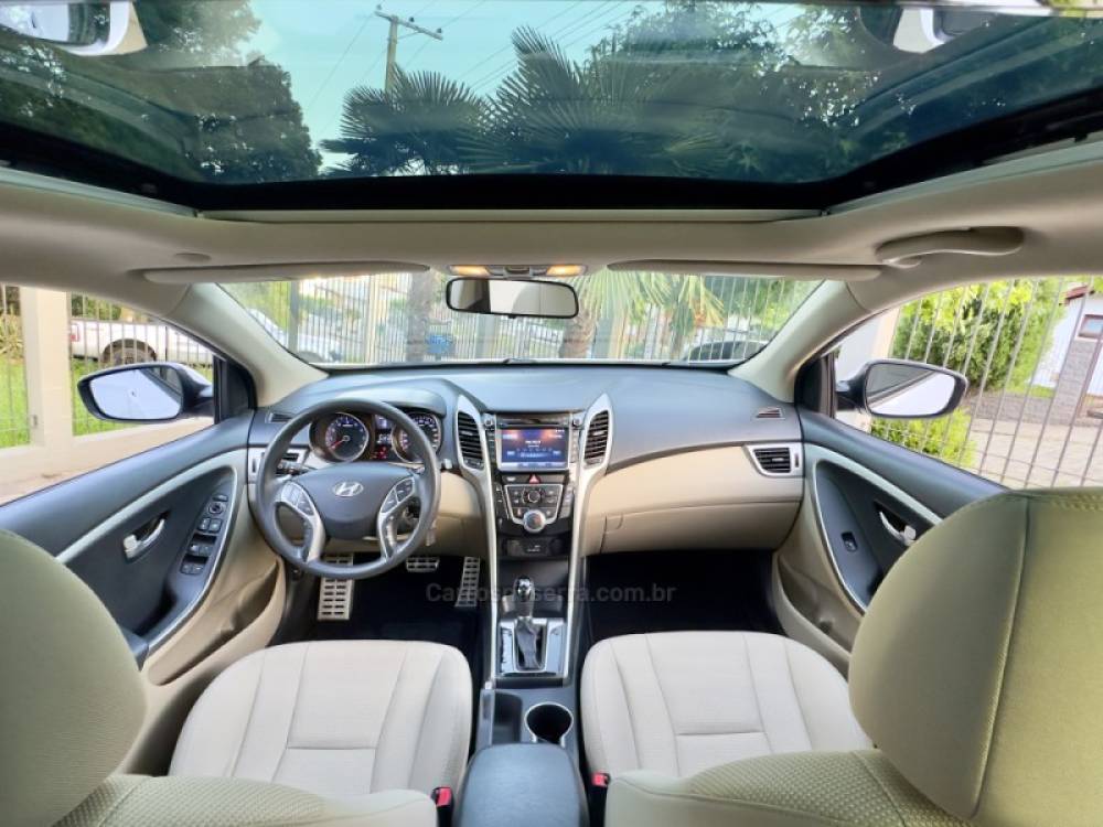 HYUNDAI - I30 - 2015/2015 - Branca - R$ 74.500,00