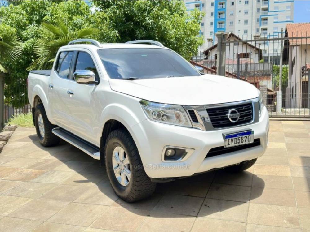 NISSAN - FRONTIER - 2017/2017 - Branca - R$ 135.000,00