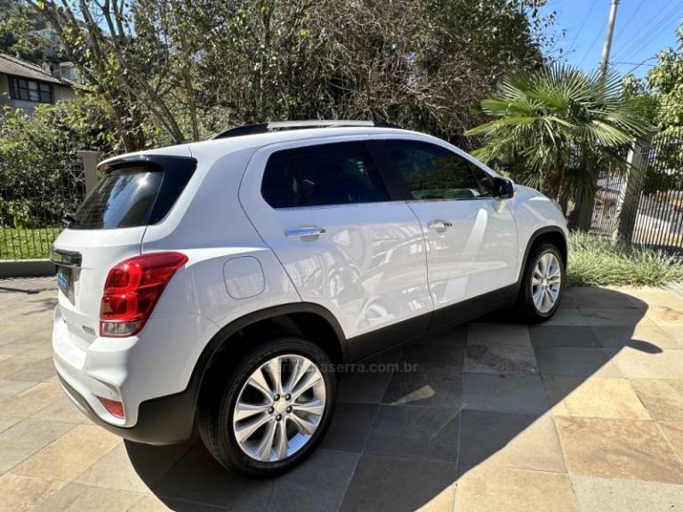 CHEVROLET - TRACKER - 2018/2018 - Branca - R$ 92.000,00