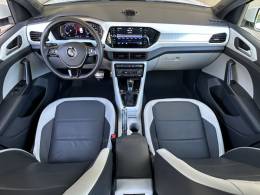 VOLKSWAGEN - T-CROSS - 2020/2020 - Branca - R$ 112.000,00