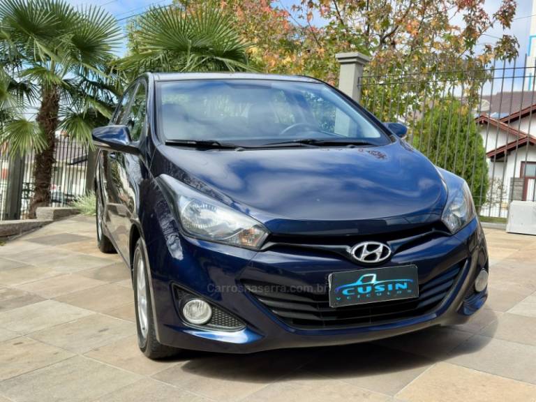 HYUNDAI - HB20S - 2014/2014 - Azul - R$ 53.900,00