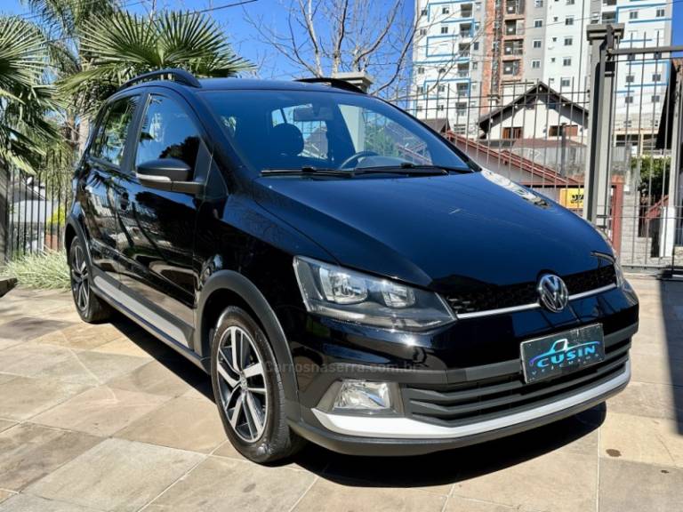 VOLKSWAGEN - FOX - 2019/2019 - Preta - R$ 63.500,00