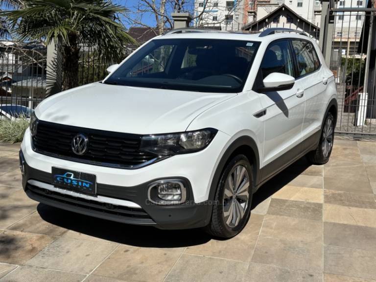 VOLKSWAGEN - T-CROSS - 2020/2020 - Branca - R$ 112.000,00